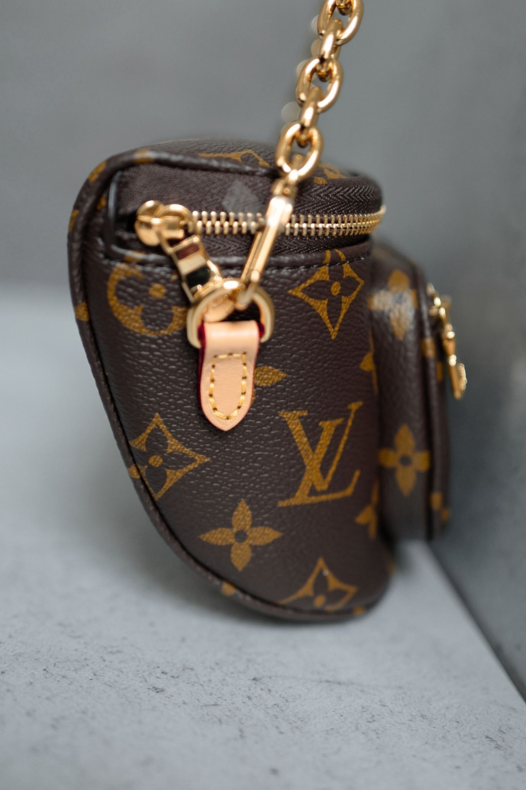 BNIB LOUIS VUITTON Mini Bumbag In Monogram Canvas image 3