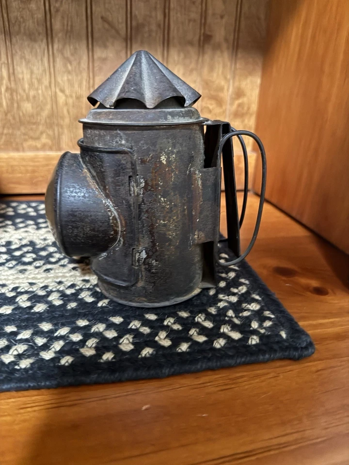 Antique Police Watchman Lantern Bullseye Clear Lens Handheld Oil Marine Lamp - Image 2 of 4