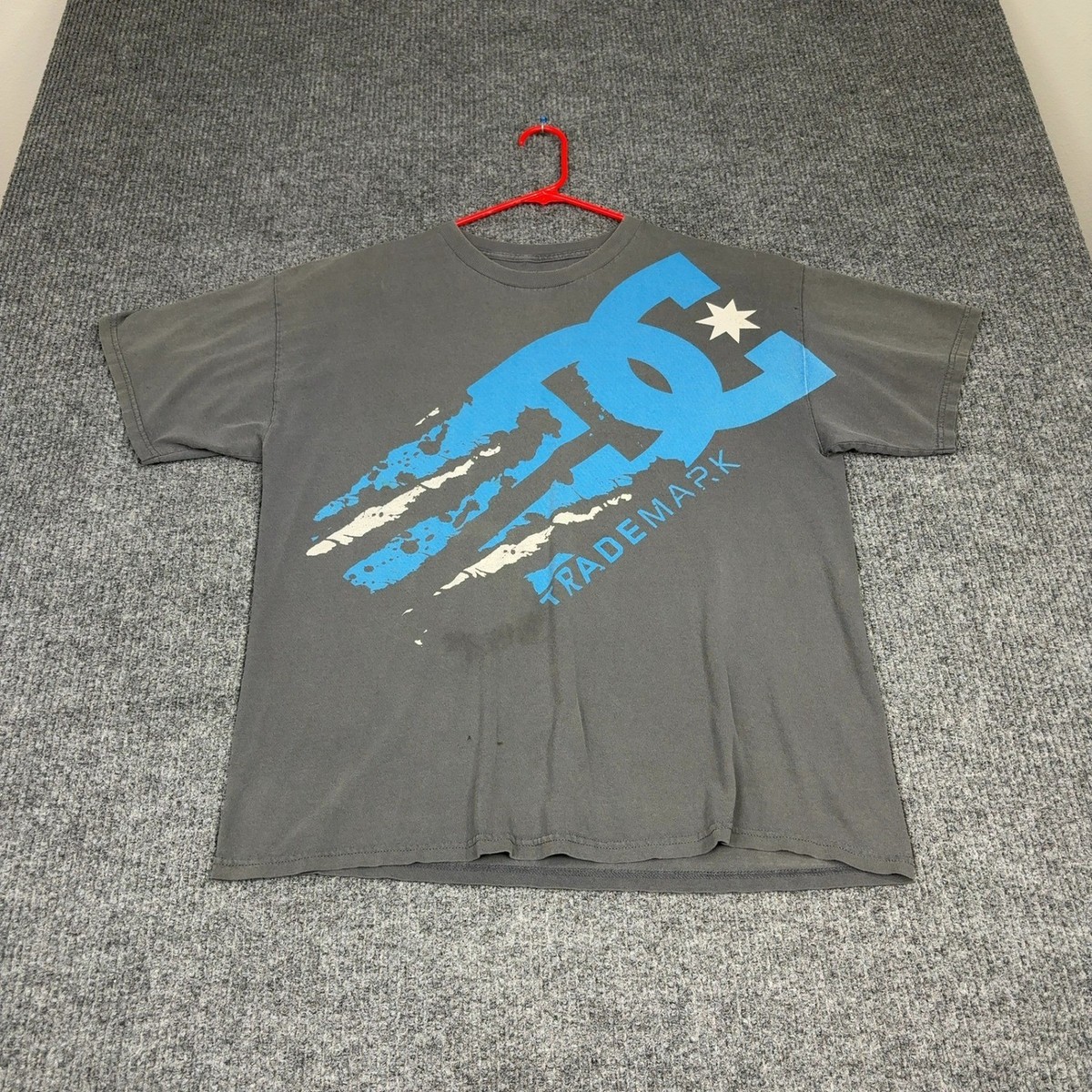 DC Shoes T Shirt Men XL Grey Blue Graphic Trademark Skater 