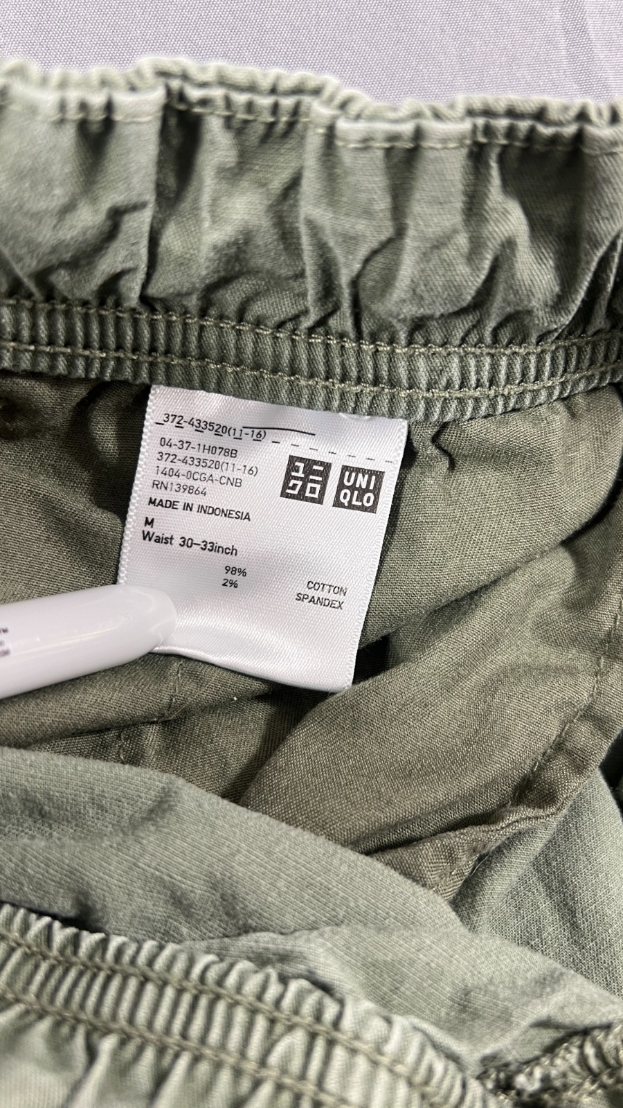 Uniqlo Ankle Pants Mens Medium Olive Green Cotton Stretch Relaxed Fit Tapered thumbnail 7