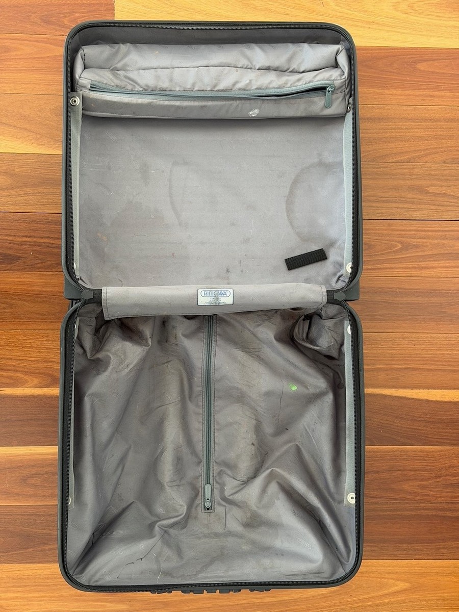 RIMOWA Salsa Deluxe 25L Silver Carry-On (2-Wheel, Pre-LVMH, Made