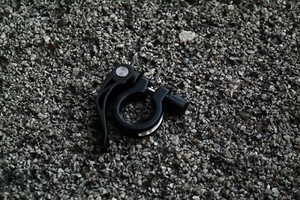 EVO QUICK RELEASE SEAT POST CLAMP BLACK ALUMINUM 28.6MM Black