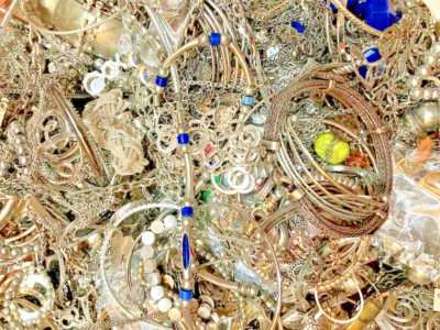 1 pound Silver Tone- Metal Jewelry - SCRAP  BULK  BUY  Lot