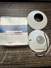 White Ceiling Mount Sensor light dual tech NEW 184CHA Sensor Switch CMR PDT 9