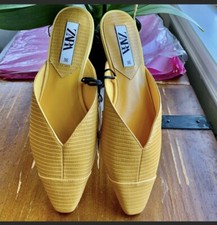 ZARA ANIMAL PRINT FLAT MULES Size 6.5