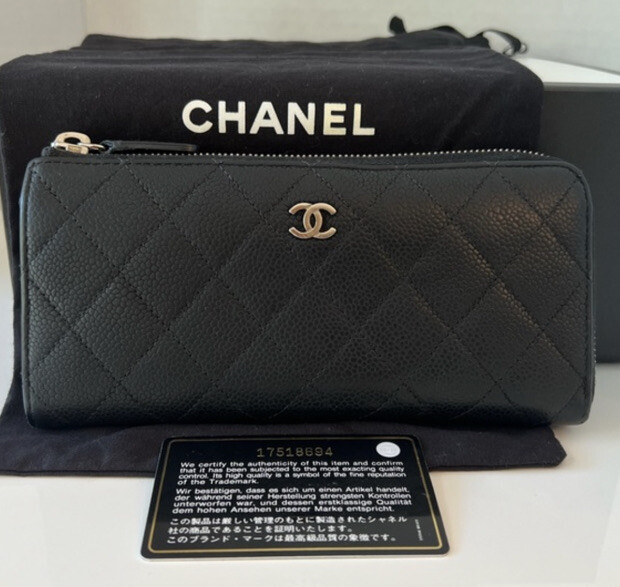 CHANEL LONG ZIP WALLET QUILTED CAVIAR BLACK/SILVER EUC Gem