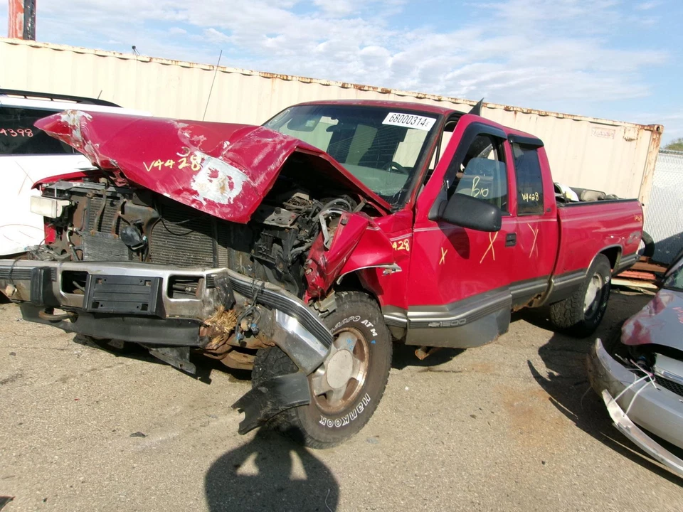 Alternador usado se adapta a: camioneta Chevrolet 1500 1998 100 amperios gasolina grado Foto 3 de 4