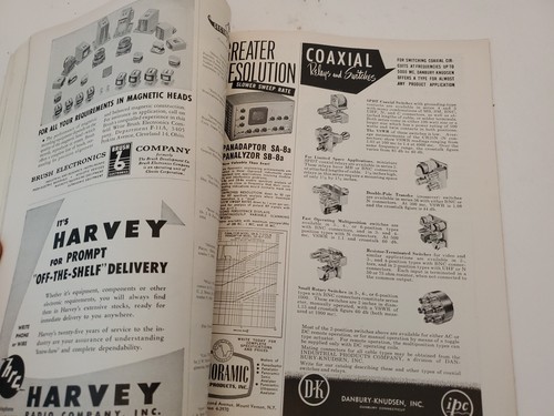 Proceedings of the IRE November 1954 ~ TV Booster Antennas - Bild 7 von 12