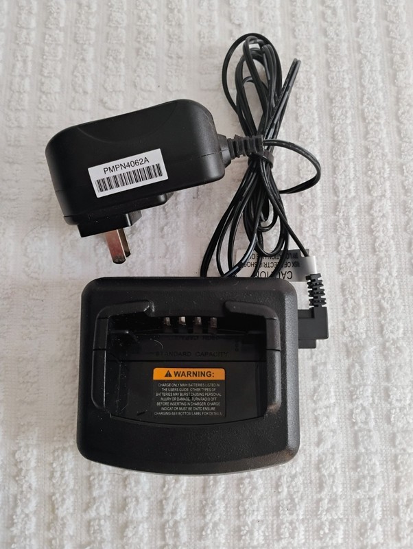 Battery Charger for Motorola CP110 RDU2020 RDU4100 RDX RLN6351C RLN6308B RLN6304