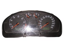 445703 Instrumentenkombination VW Passat B5 (3B2)