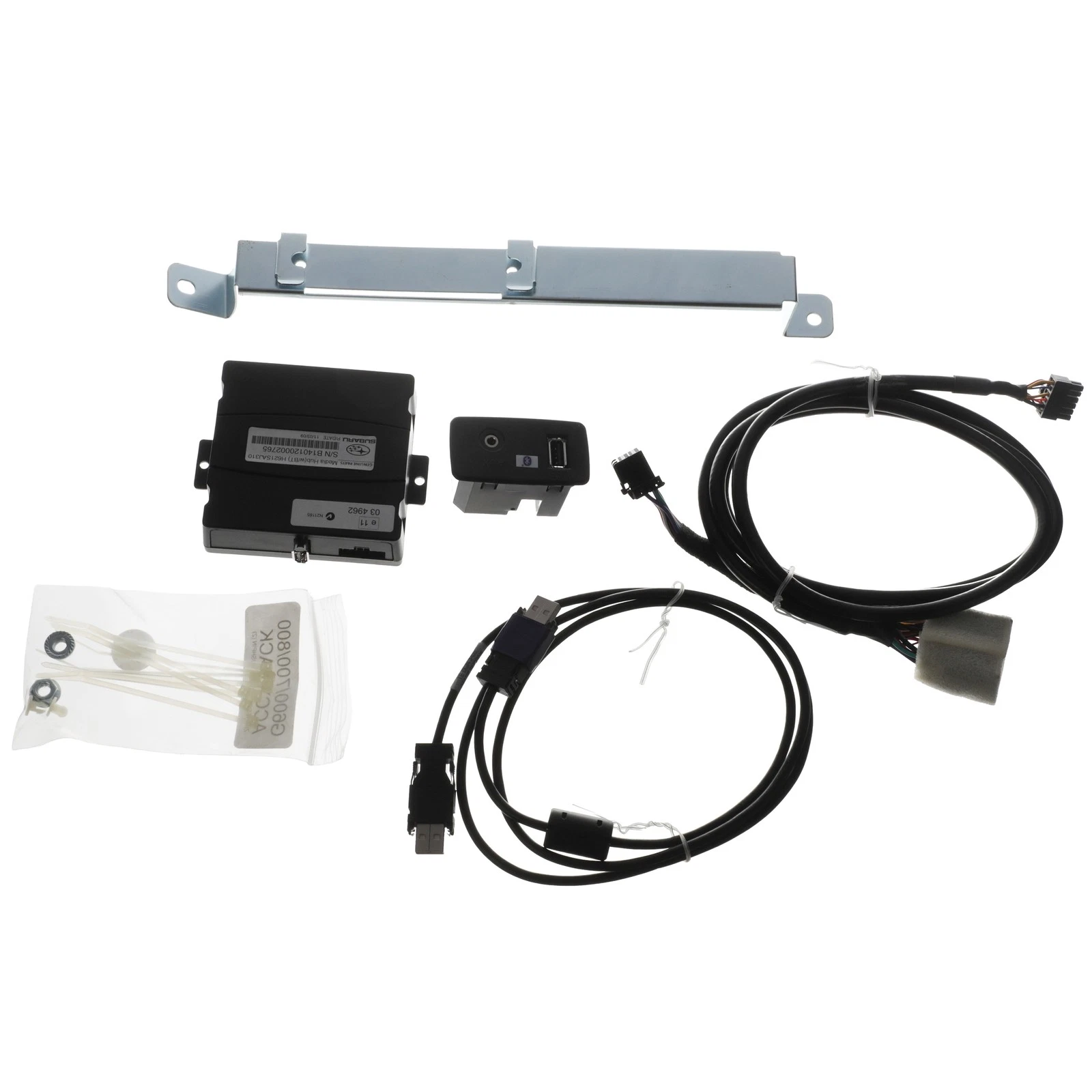GENUINE SUBARU 2010-2012 Forester Impreza Media Hub Audio Streaming H621SFG800