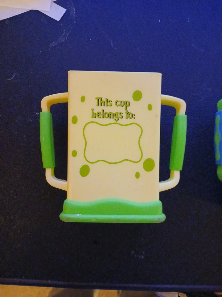 Juego de 2 soportes para caja de jugo Munchkin Bob Esponja Grip 'n Sip Foto 4 de 4