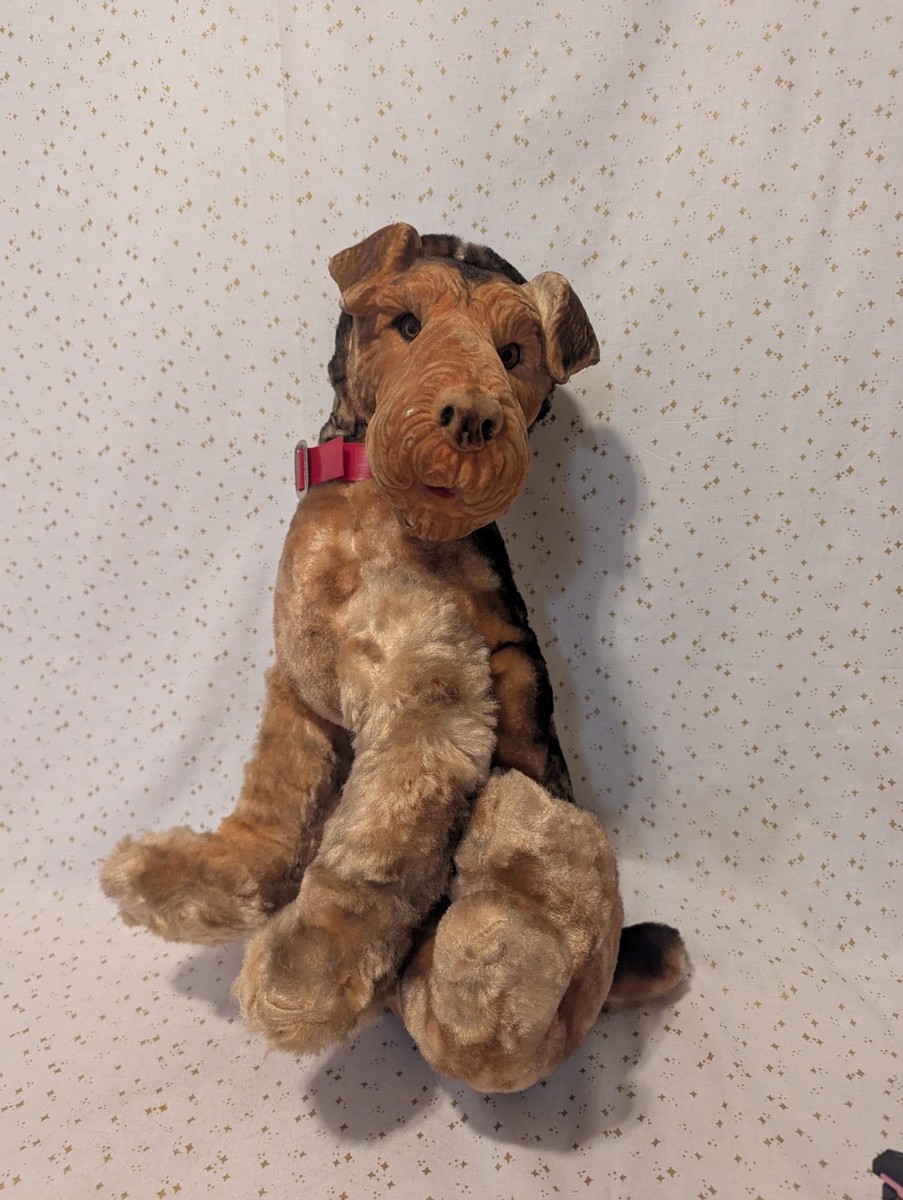 Large Vintage Rubber Face Airedale Terrier plush 50s 60s Rushton Era