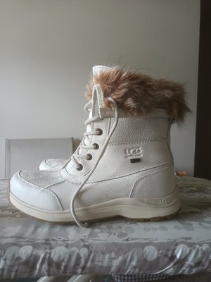 Ugg Adirondack III Tipped Snow Boots Women's Size 9.5