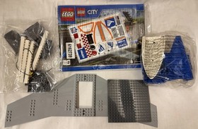 LEGO CITY: Airport Passenger Terminal (60104) OPEN BOX Brand New, See Pictures