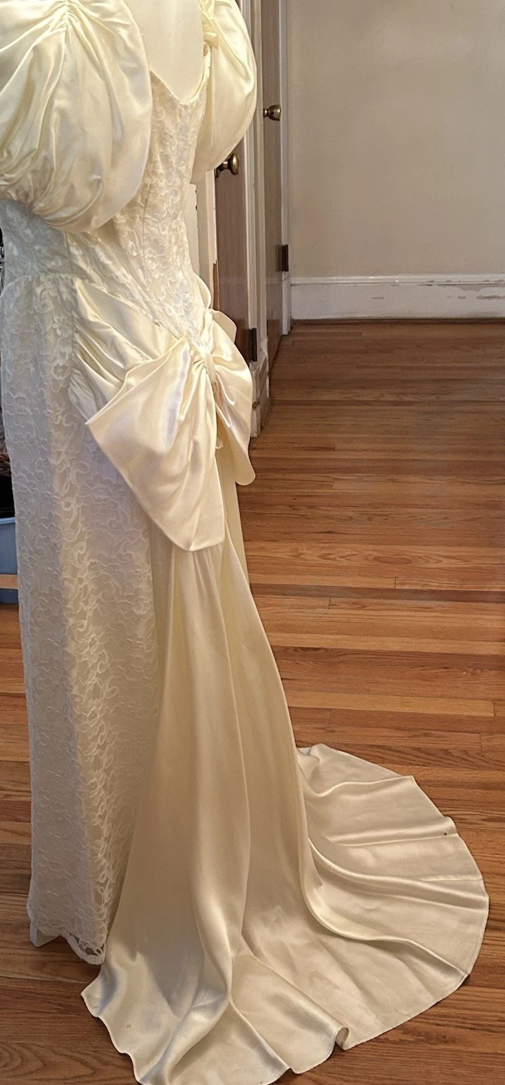 OFF WHITE Abito da sposa vintage Union Made USA pizzo TG11 12 colore bianco sporco ottima qualità