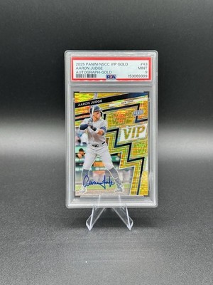 2025 Panini National Convention Vip Gold Pack - Aaron Judge #43 Gold Prizm /10