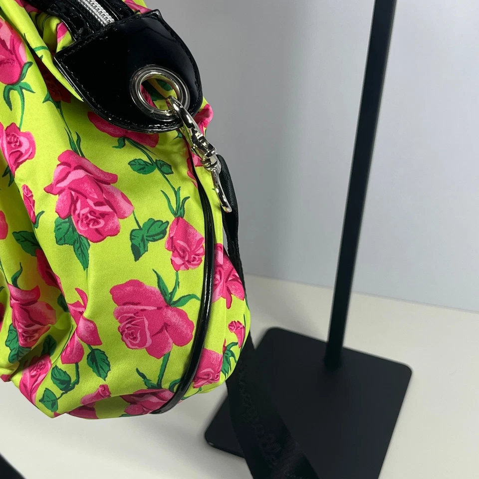 Bolso Bandolera Betsey Johnson Betseyville Verde Lima Floral Informal Cartera Foto 4 de 4