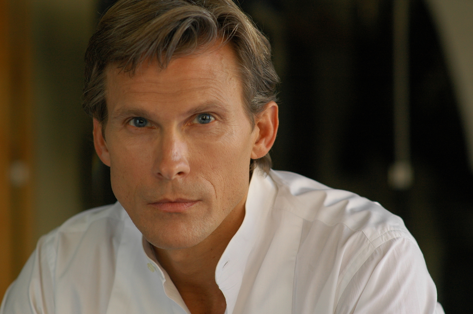 Grant Headsho Portrait  8x10 Picture Celebrity Print