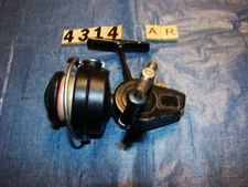 U4314 PR GARCIA  324 Spinning Fishing Reel