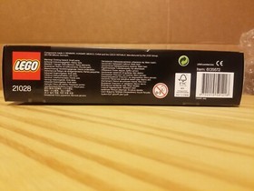 21028 LEGO Architecture Skylines New York City NISB Fast Shipping