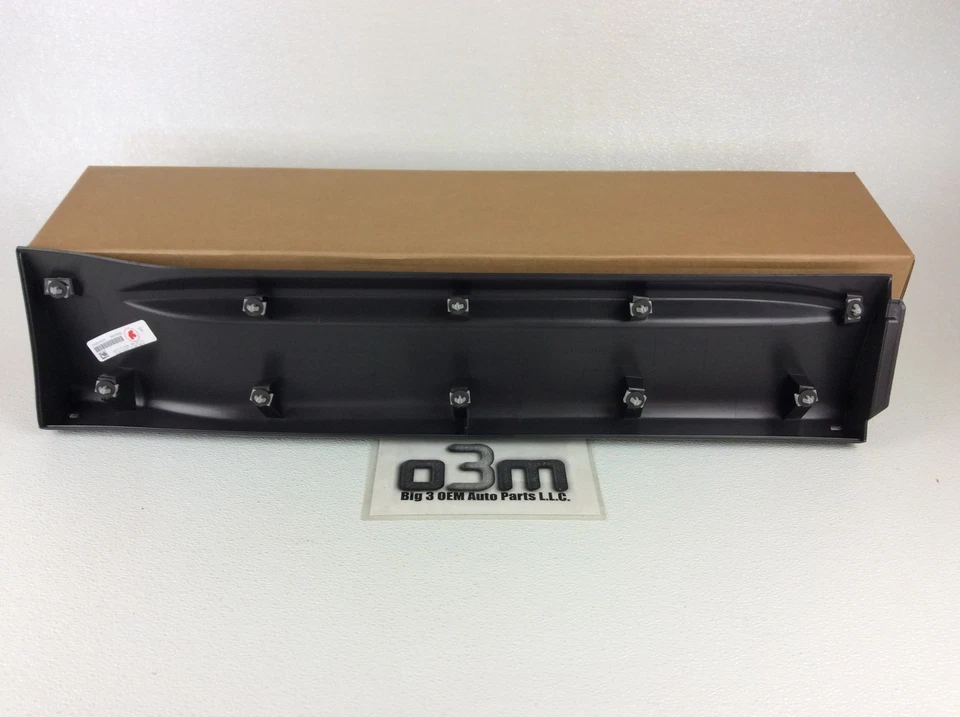 GMC Terrain 2010-2017 lado del conductor izquierdo puerta trasera moldura inferior gris nuevo OEM Foto 2 de 3