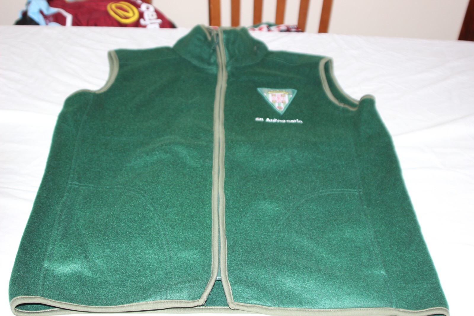 POLAR SIN MANGAS DEL CORDOBA C.F POR SU 50 ANIVERSARIO EN 2004 TALLA L 55X70