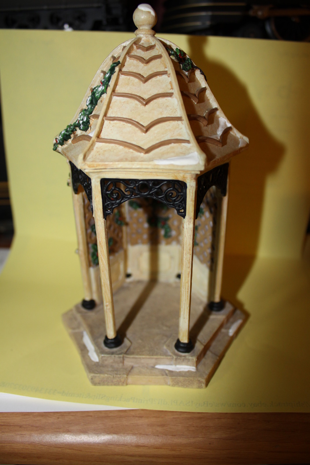 Click here to see eBay Auction