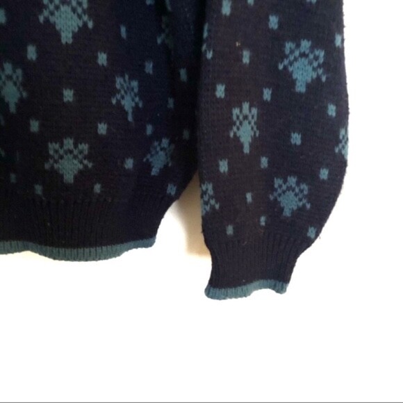 Vintage Oversized Navy Patterned Pullover Size M … - image 6
