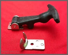 Southco 37-10-071-10 Flexible Handle Latch with Hardware OnePiece OAL 2-3/4"
