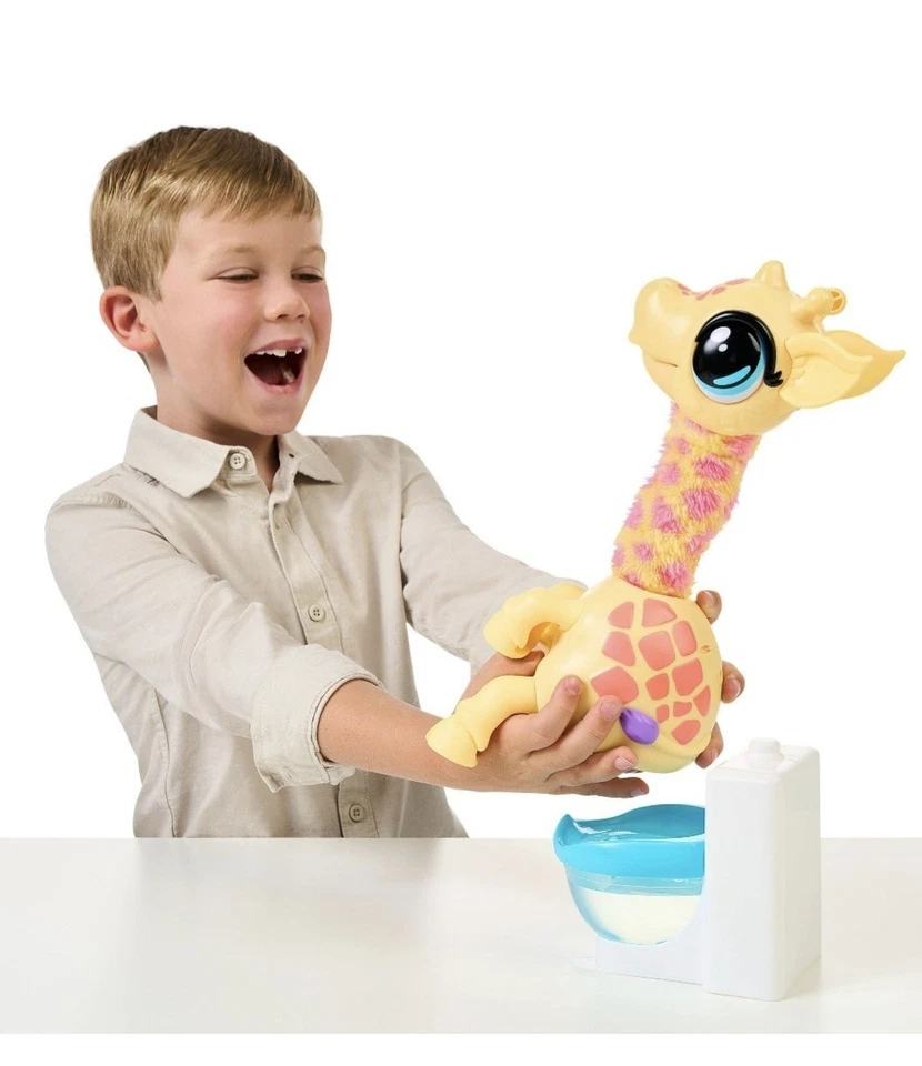 PEQUEÑAS MASCOTAS VIVAS GOTTA GO JIRAFA GIGI ALIMENTO PARA UNA CACA MÁGICA!  **NUEVO** Foto 4 de 4