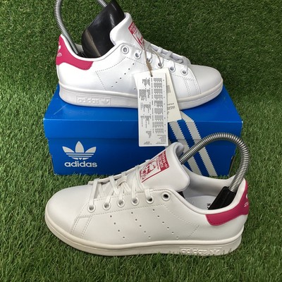 Brandneu mit Karton Jungen Mädchen Adidas Stan Smith J weiß/rosa Turnschuhe UK Größe 3,5 NEU!  (21)