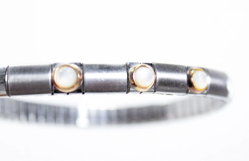 Pulsera elástica MANUEL ZED de acero inoxidable y oro de 18 quilates madreperla Foto 3 de 4