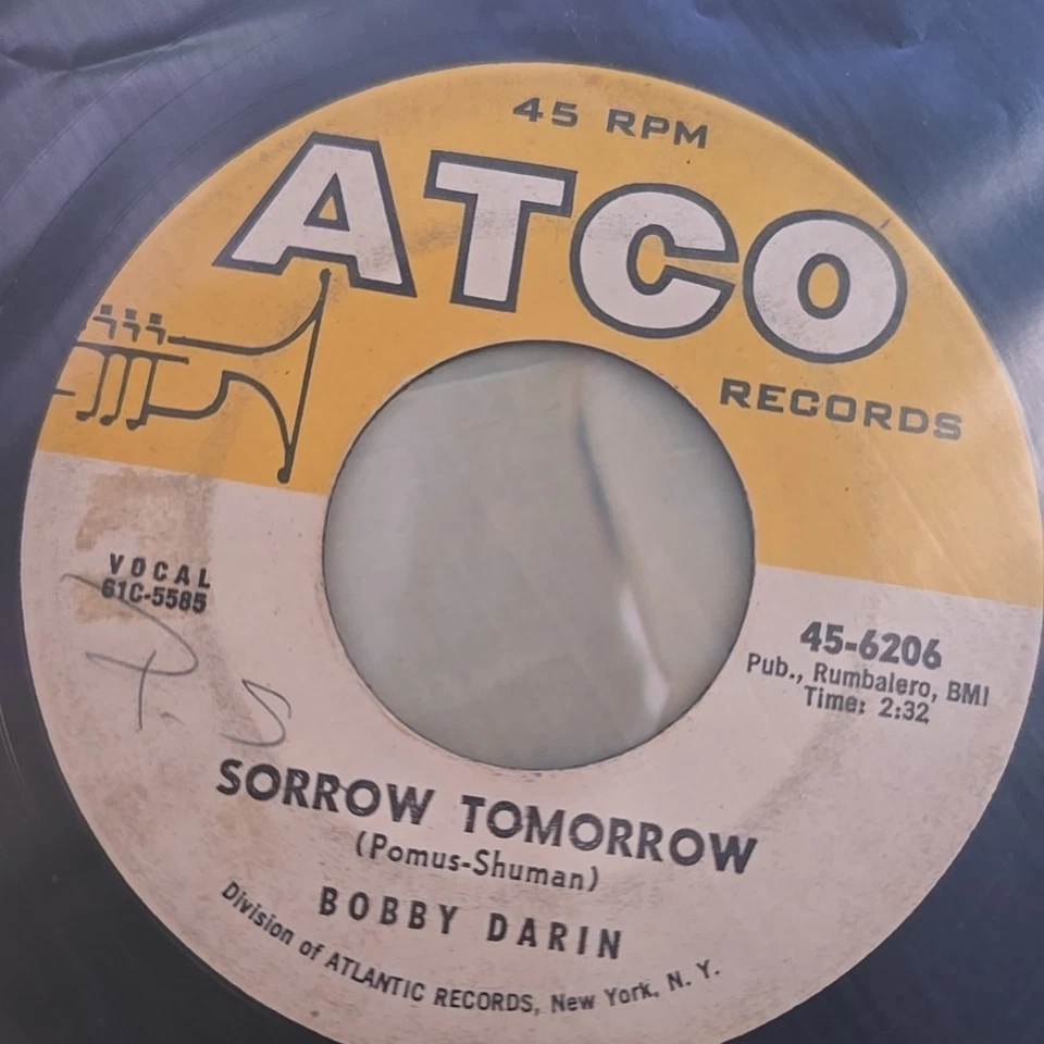 Bobby Darin - You Must Have Been a Beautiful Baby - 1961 Vinyl Record 45  Foto 3 de 3