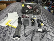 Nikon Coolpix S210 Digital Camera, Rose color, Boxed With Accessories.