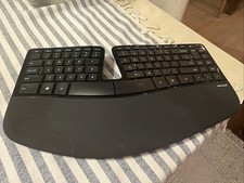 Microsoft Wireless Sculpt Ergonomic Keyboard Model 1559 - No Receiver - Works Ex