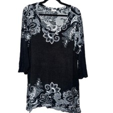 Avenue Black and White Dress Top, size 18/20