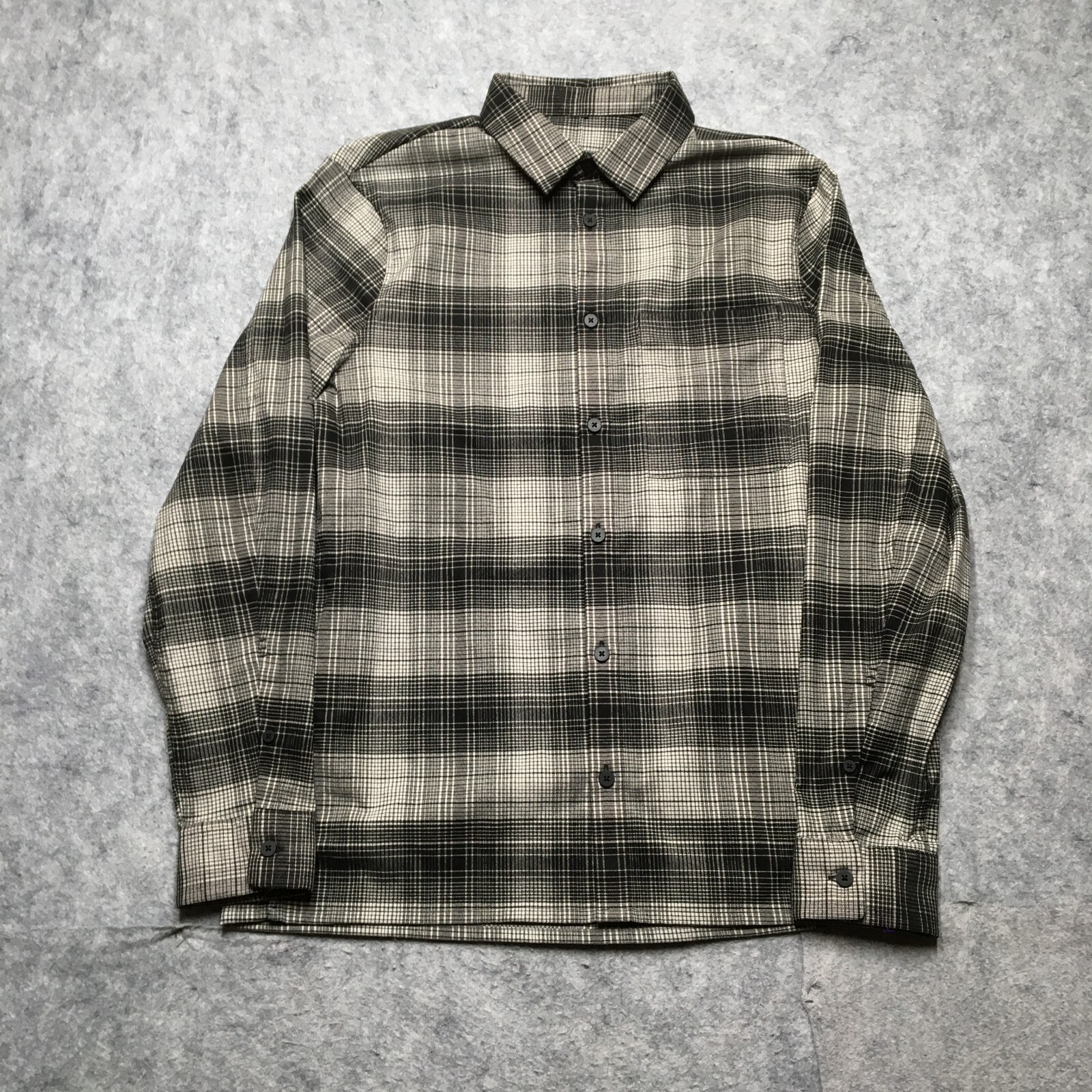 Lululemon Soft Knit Overshirt Mens Medium M Black White Plaid Flannel Button