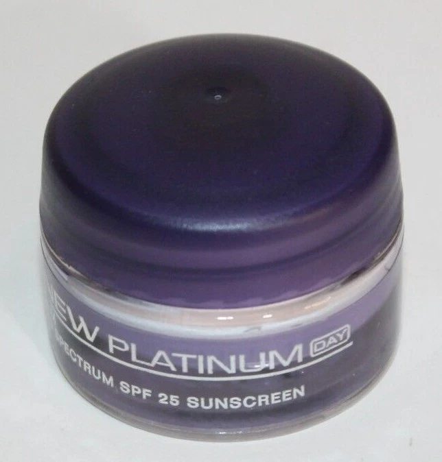 Anew Platinum Crema de Día Amplio Espectro FPS 25 Protector Solar 0.5 OZ Caducado 2015 Foto 3 de 4
