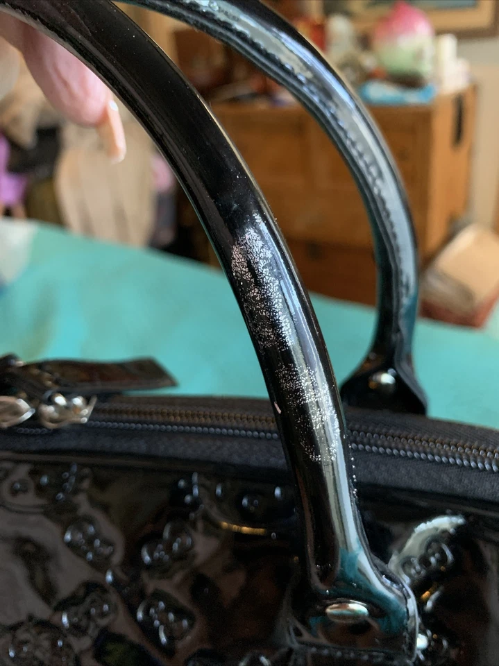 Cartera/cartera Hello Kitty grande abovedada nueva sin etiquetas Foto 3 de 4