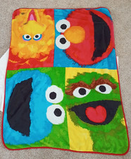 Sesame Street Elmo Cookie Oscar Big Bird Color Block Toddler Blanket 58" x 44"