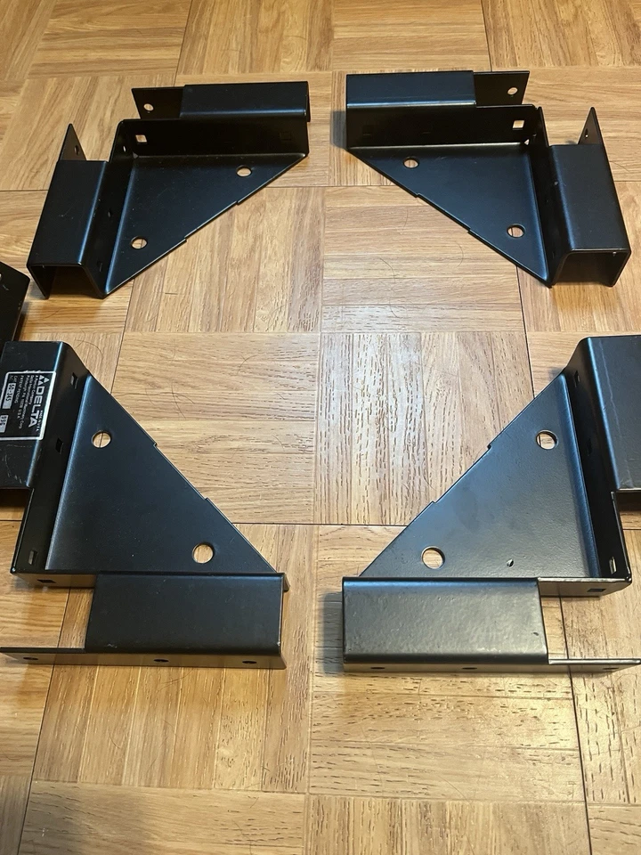 Base móvil ajustable Delta hardware/soportes #50–345. Ruedas no incluidas. Foto 2 de 4