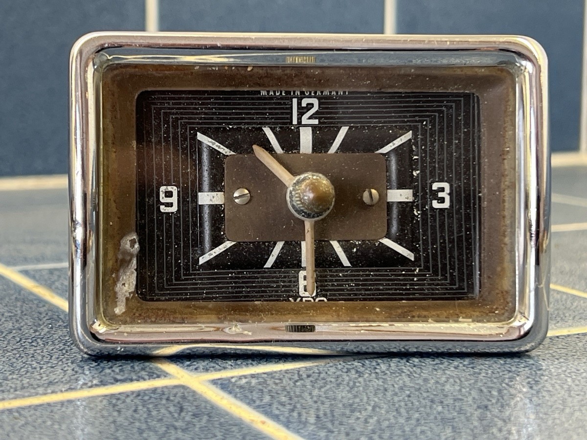 時計 VW Vintage VW BUS Deluxe VDO Clock 6 Volt 1955-1966 Volkswagen 15 21