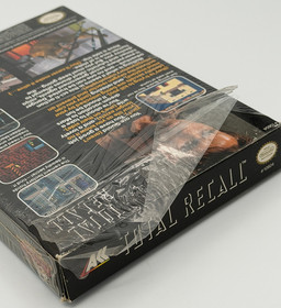 Vintage: 1990 "TOTAL RECALL - SCHWARZENEGGER" NINTENDO NES Complete box & manual