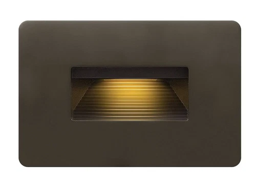 Hinkley Landscape Luna LED 2700K Step Light 12V Horizontal 4" Bronze - Picture 2 of 10