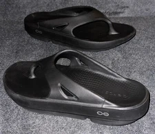 OOFOS OOriginal Recovery Foam Oohlala Sandals Black  Women’s 8 