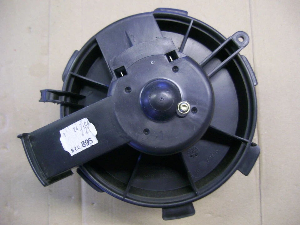 PEUGEOT 206 CALENTADOR VENTILADOR MOTOR APAGADO 2005 REG 3 PUERTAS 55767 BEHR Foto 2 de 4