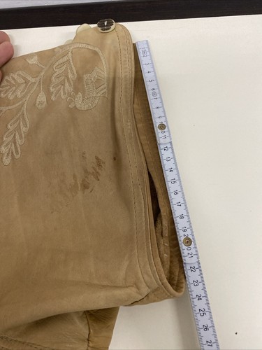 Kurze Trachtenlederhose Skandal Lederhose Bayrisches Gwand 48 Münchner Trachten - Bild 15 von 16