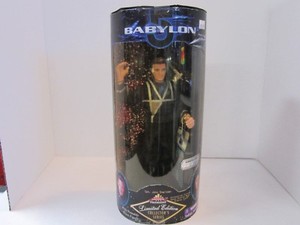  Babylon 5 " Capt. John Sheridan  " Doll NIB