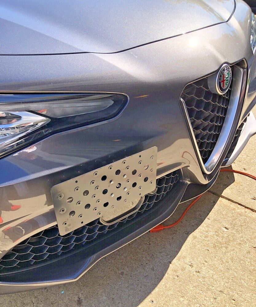 Bumper Tow Hook License Plate Mount Bracket For Alfa Romeo Giulia 2017-2025 New